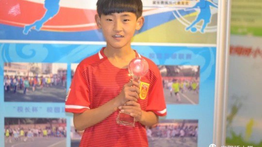 安陽(yáng)橋小學(xué)球員嶄露頭角 河南建業(yè)U12拋來(lái)橄欖枝