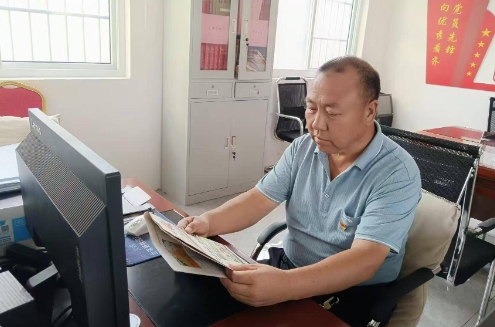 情系民生的擔當楷模——記全國第十屆道德教育新聞人物 張國民