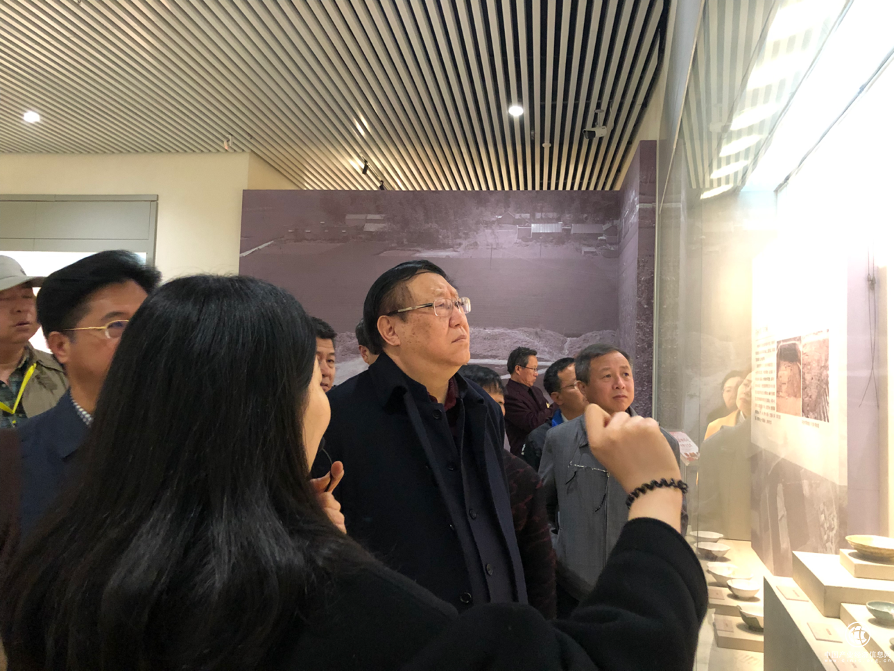 “中國·睢寧鄉村振興”全國作家筆會暨2018年度中國散文排行榜頒獎會召開