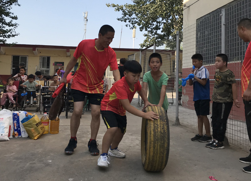 陽光少年隊 愛心公益行