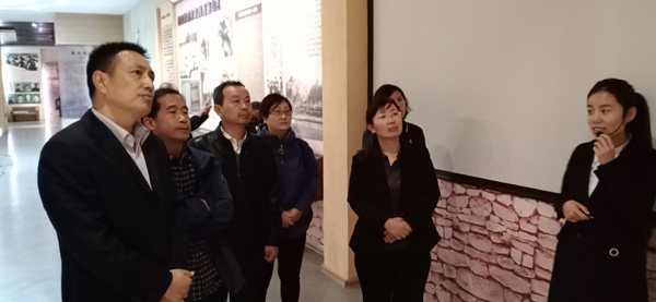 安陽民建第九支部組織開展“不忘合作初心，繼續攜手前進”主題教育實踐活動
