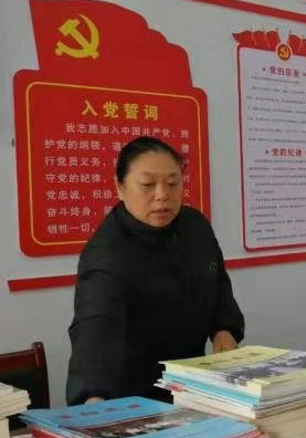 愛心圖書進社區 公益捐贈暖人心