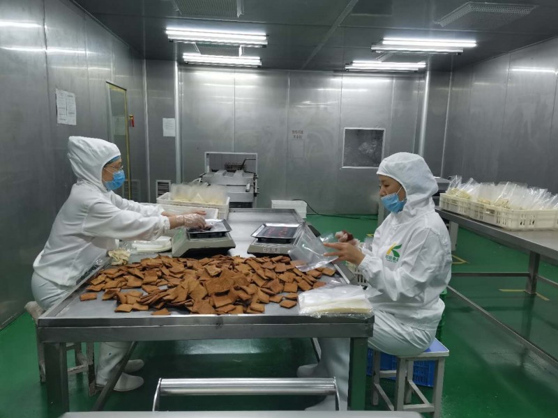 小豆腐做成大文章 政協委員來幫忙