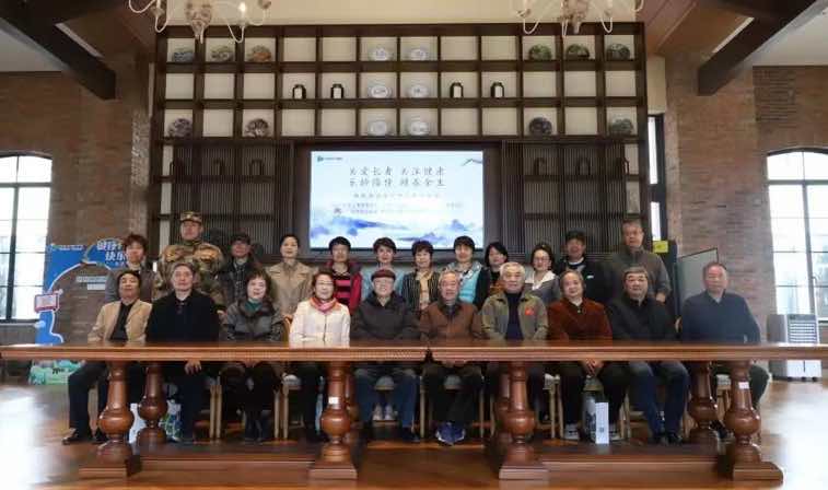 北京市東城區美術家協會系列采風活動在延慶舉行 北京市東城區美術家協會系列采風活動在延慶舉行