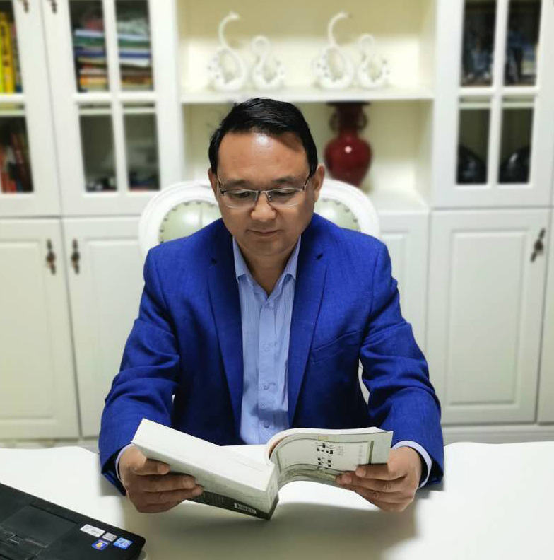 第六屆全國(guó)道德教育新聞人物——杜春成