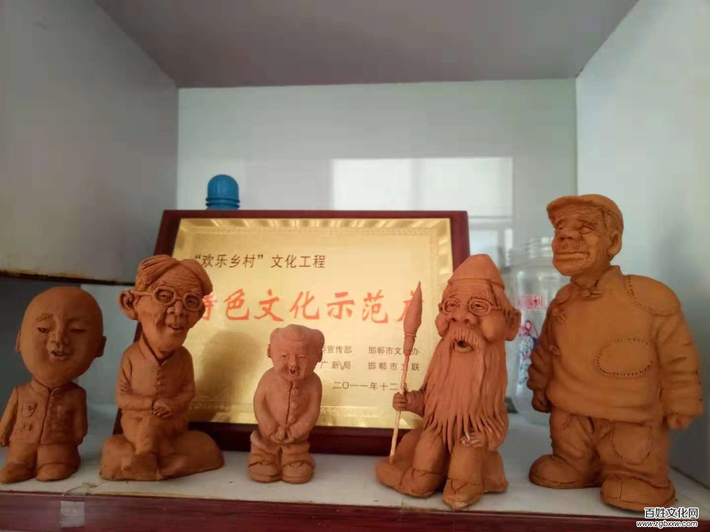 妙筆繪丹青 巧手塑經典——訪河北省美術家協會會員周榮全