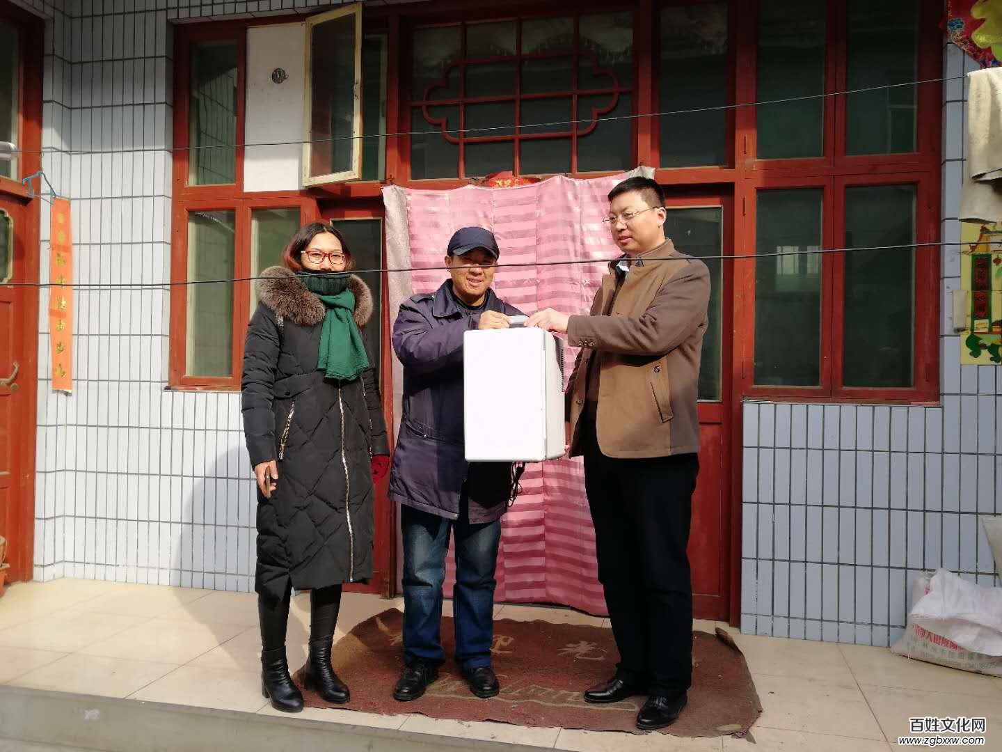發揮民建特色 助推精準扶貧——安陽民建會員牛海洋幫扶貧在路上