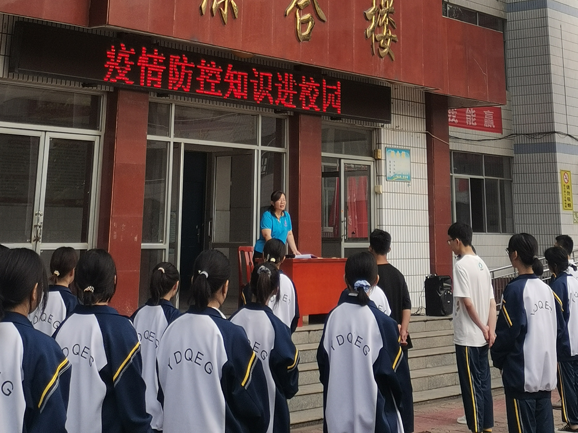 勝桂紅：當沖鋒號響起的時候，她再度請纓