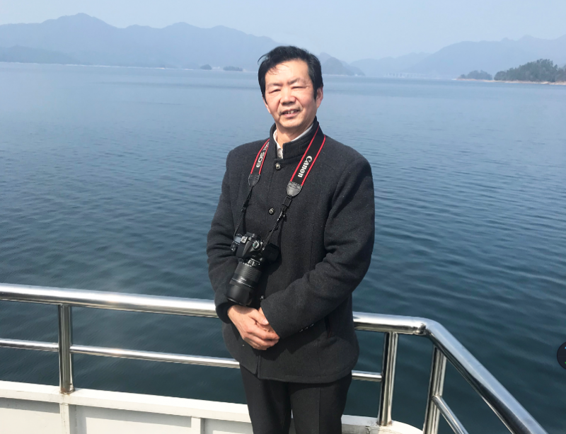 本草為依 守護健康——記鄉村醫生陸建中
