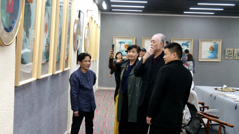 盛世和風(fēng)——2023林清泉荷花作品全國(guó)巡展(北京首展)在宋莊開展