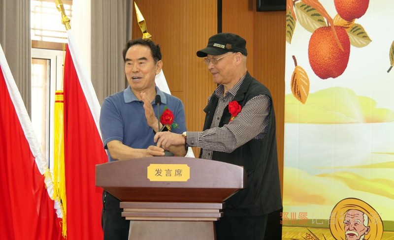 “致敬奮斗歲月”癸卯豐收節書畫名家邀請展開幕暨現代書畫網展覽活動中心揭牌儀式在京舉行