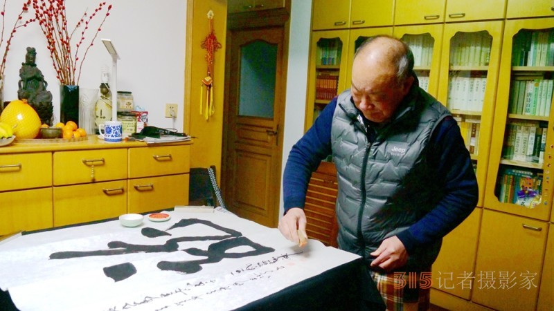 《書香墨韻》專訪著名書法家江鳥：要臨貼，把修養思想融進去